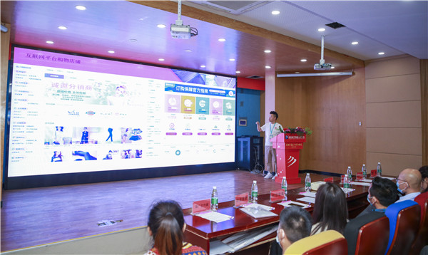 就業保障丨千企萬崗進校園，助力學子精準就業！