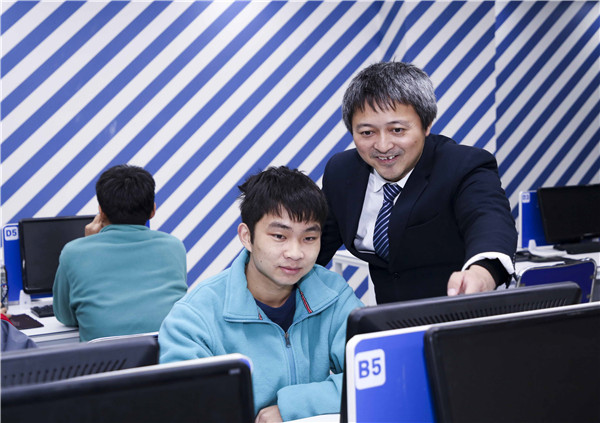 男生學(xué)什么IT<a href=http://njxh.cn target=_blank class=infotextkey>專業(yè)</a>好，自學(xué)or培訓(xùn)？