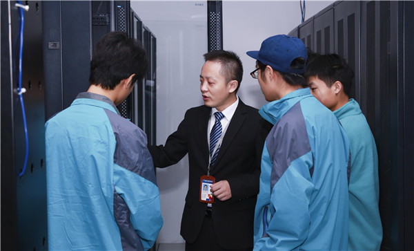初中畢業上技校學什么技術好？