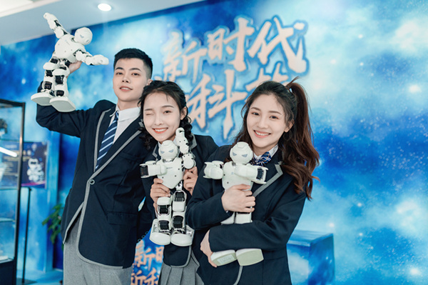 初中畢業可以學人工智能么？