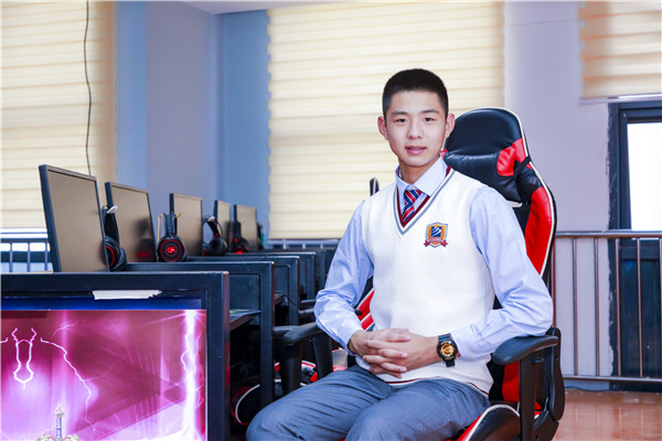 初中畢業男生適合學什么<a href=http://njxh.cn target=_blank class=infotextkey>專業</a>
