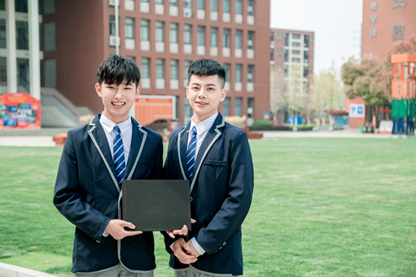 沒考上<a href=http://njxh.cn target=_blank class=infotextkey>高中</a>的男孩學什么<a href=http://njxh.cn target=_blank class=infotextkey>專業</a>好
