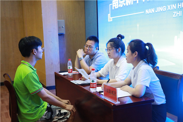 菁英訓(xùn)練營職業(yè)體驗(yàn)周|南京新華模擬面試活動成功舉辦