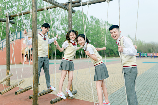 考不上<a href=http://njxh.cn target=_blank class=infotextkey>高中</a>學什么技術好？